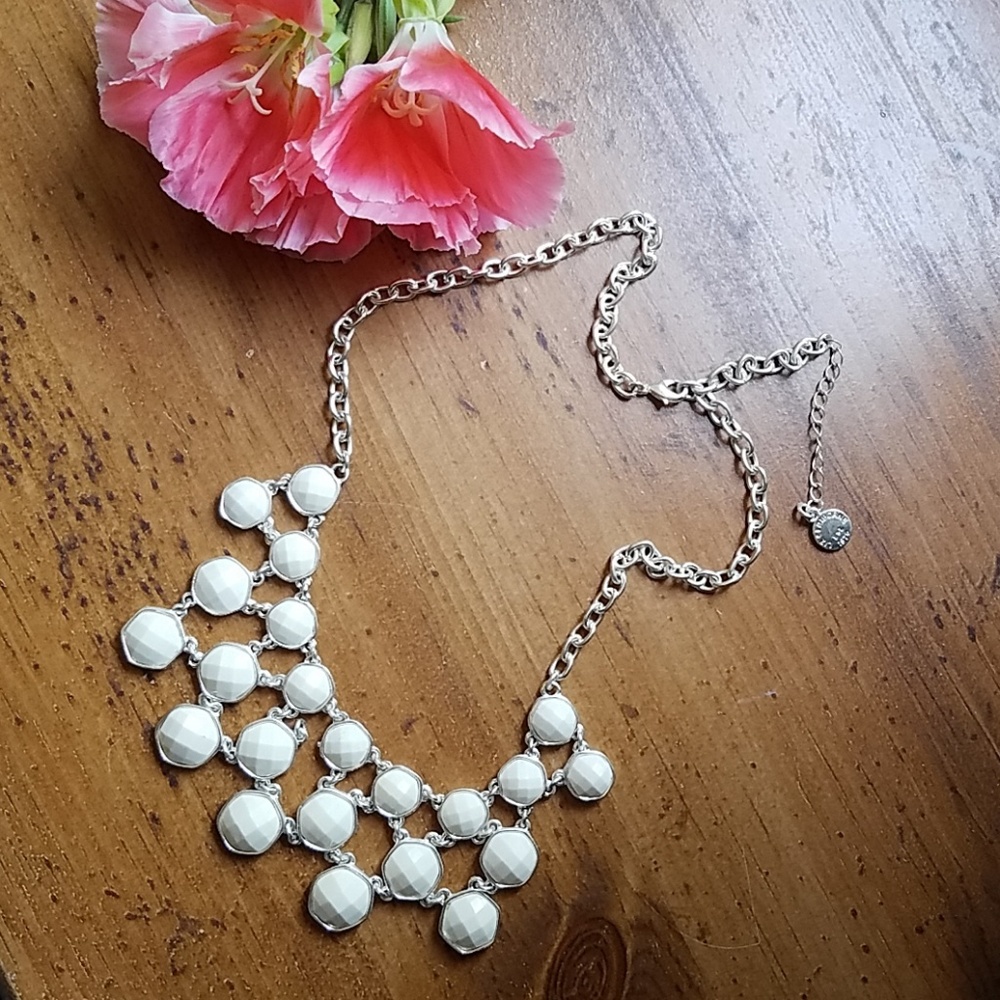 White necklace